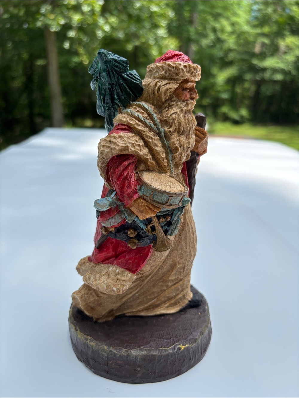 Vintage 1980's Old World Style Santa/St. Nicholas Wearing Cream, Red And Green - Picture 2 of 10